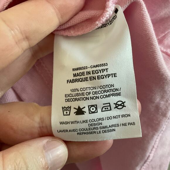 Nike Women’s Love Is In the Pair Nike Dunks Graphic Tee - Size Large - Picture 4 of 5